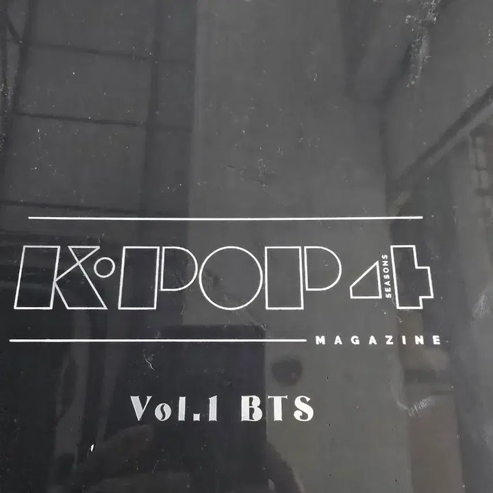 [BUNJANG] BTS K-Pop Seasons Vol.1 Magazine (Sealed) / BTS 한정판 K팝 포 시즌스 Vol.1 BTS 매거진 미개봉
