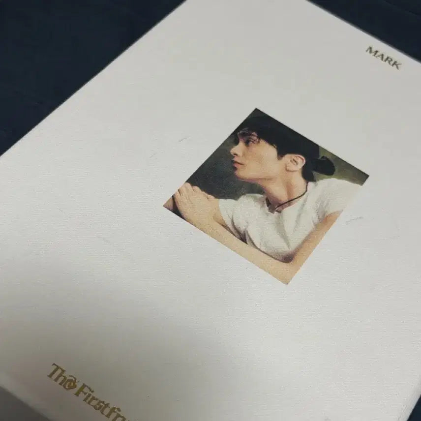 [BUNJANG] NCT Mark Trilogy Version Photobook / 마크 솔로앨범 트롤리지 버전