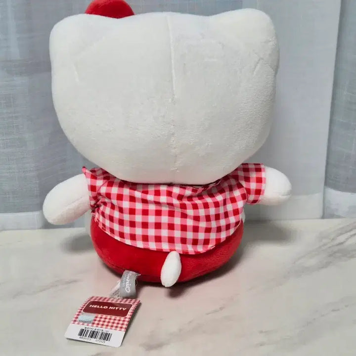 [BUNJANG] Hello Kitty Nerd Plush Doll / 헬로키티 봉제인형 너드 판매합니다