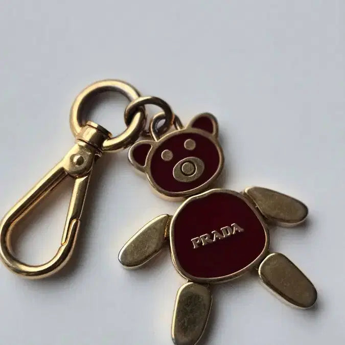 [BUNJANG] Prada Teddy Bear Charm Gold/Red / 프라다 곰돌이 키링 골드/레드