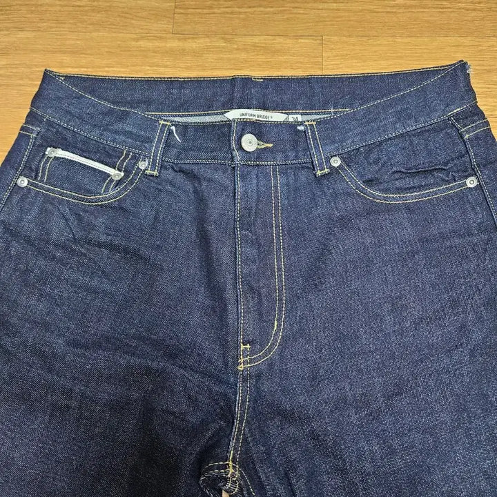 [BUNJANG] Uniform Bridge Selvage Denim Pants Indigo / 유니폼브릿지 셀비지 데님 팬츠 인디고