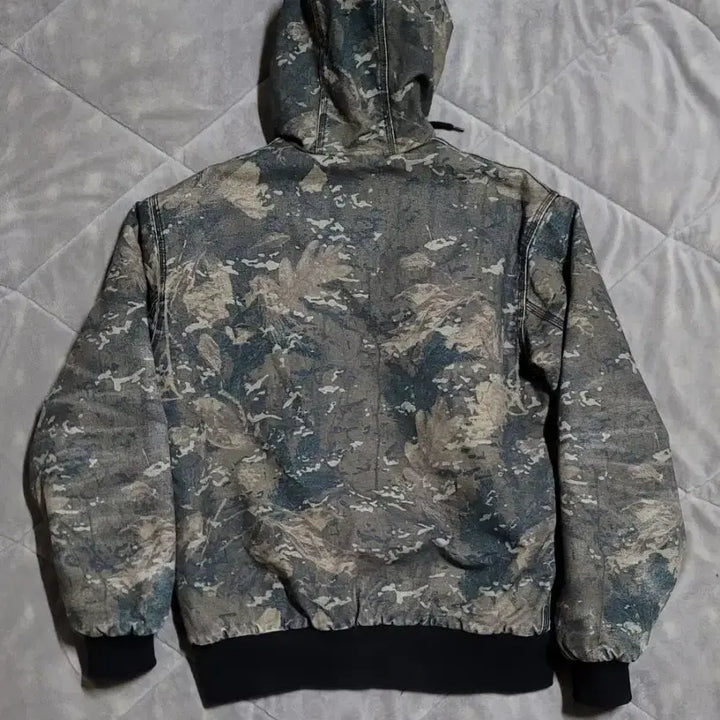 [BUNJANG] Carhartt OG Active Jacket Camo Quilted Hoodie / 칼하트 OG ACTIVEJACKET 카모 후드 퀼팅 자켓
