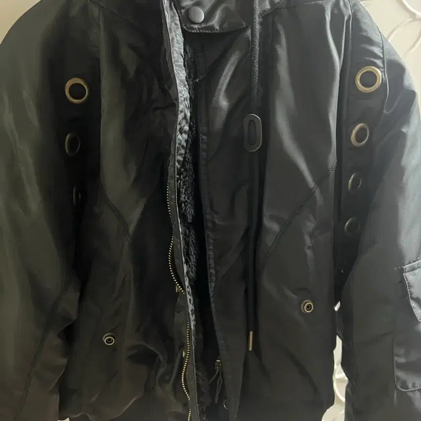 [BUNJANG] Fancy Club Ailet Fur MA-1 Jacket (Black) / 팬시클럽 아일렛 퍼 MA-1 (BLACK)
