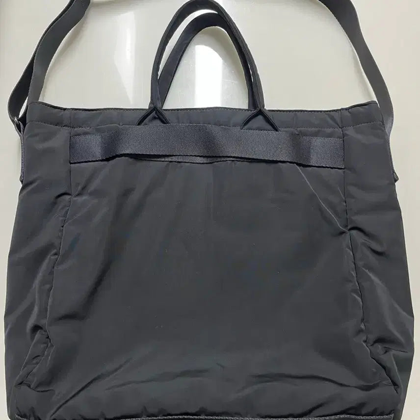 [BUNJANG] Uniqlo 2-Way Tote Bag Black / 유니클로 2way 토트백 블랙
