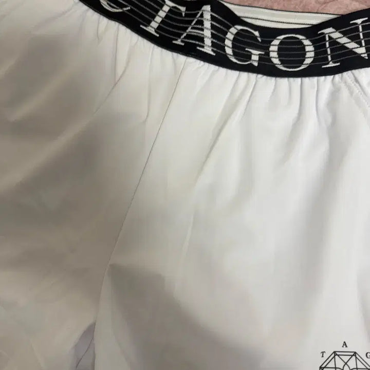 [BUNJANG] Octagon White Shorts / 옥타버스 옥타곤 화이트 반바지
