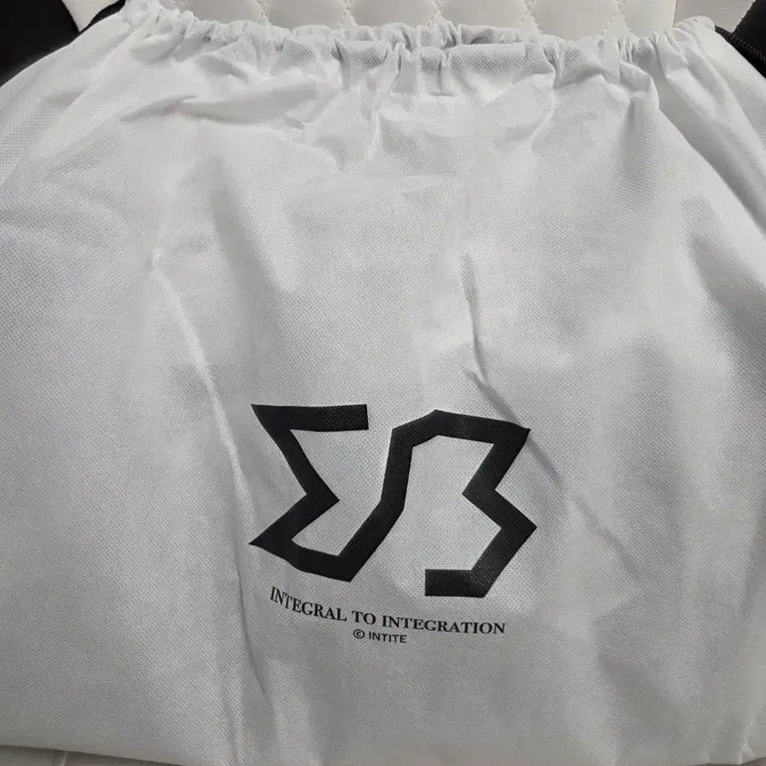 [BUNJANG] Ovb Concert Bag Black Unused / 어버버(Ovb) 콘서트 가방 블랙 개봉 미사용