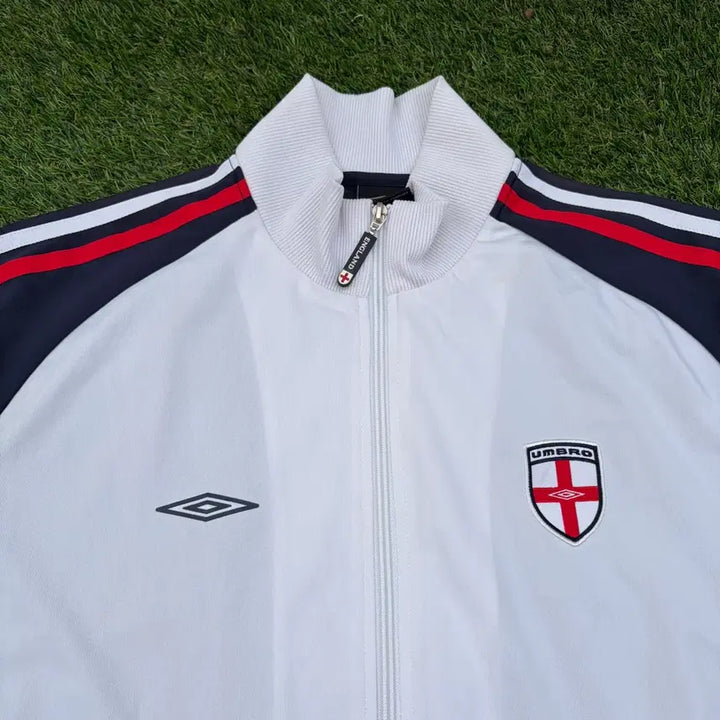 [BUNJANG] Umbro England National Team Track Top (Size 105) / 105)엄브로 잉글랜드 국가대표 트랙탑