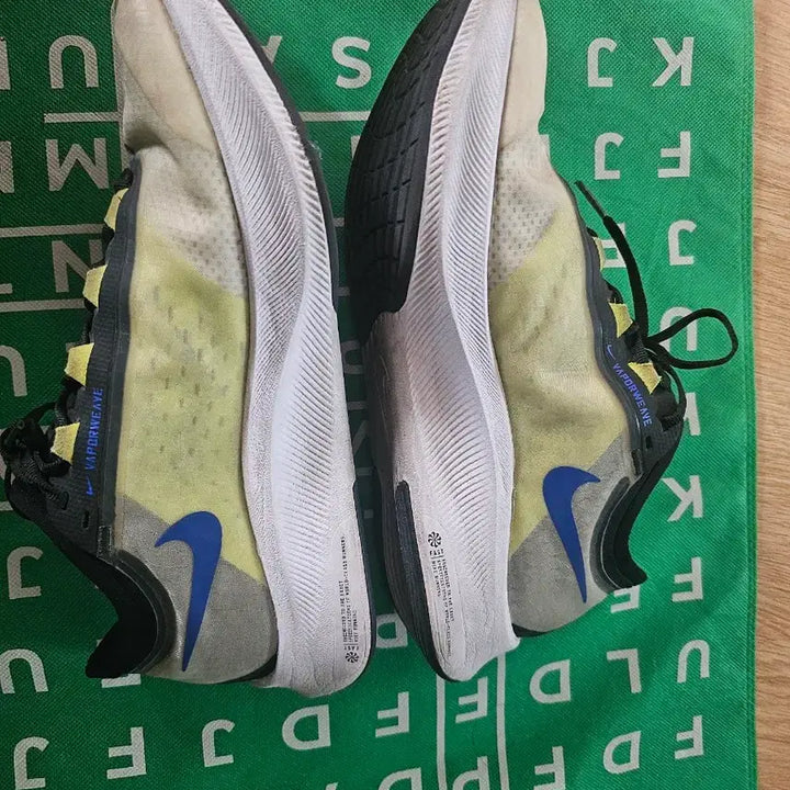[BUNJANG] Nike Zoom Fly 3 Running Shoes 260mm / 나이키 줌 플라이 3 런닝화 260mm