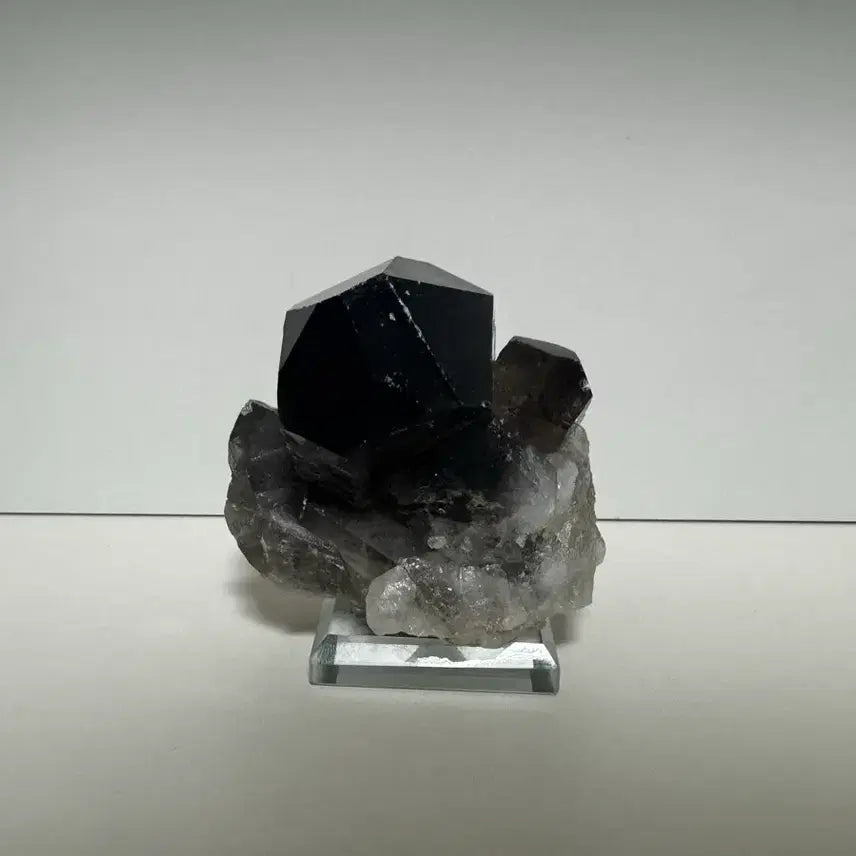 [BUNJANG] Black Amethyst (or Smoky Quartz) Mineral Raw Stone / 흑수정(또는 연수정) 광물 원석 판매합니다.