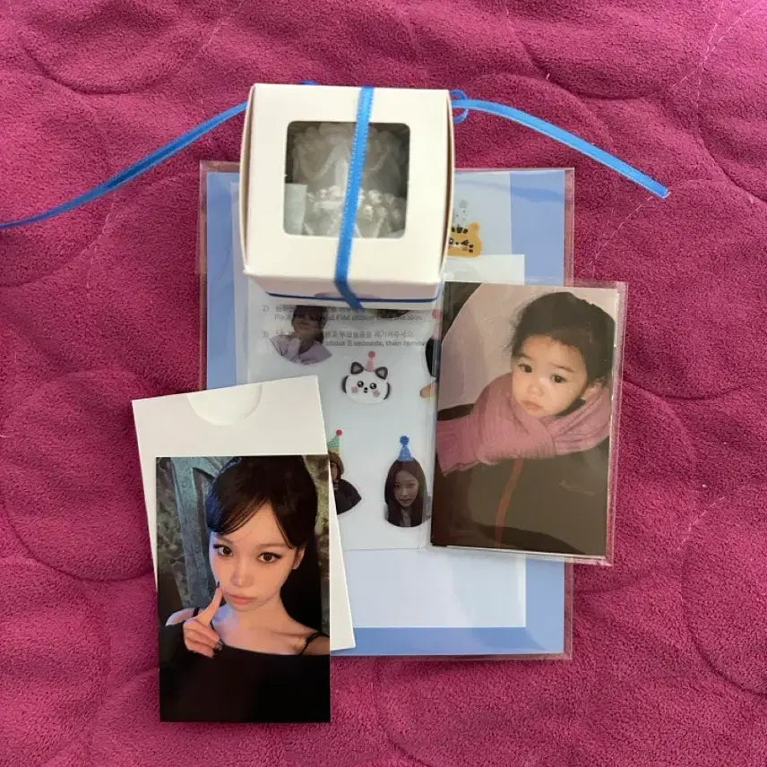[BUNJANG] LE SSERAFIM Kim Chaewon Celebration Week 2 Official Fan Meeting Photocard Set, Baby Photocard Set, and Keyring / 르세라핌 김채원 셀레브레이션 2주차 공방포카+아기포카세트+키링