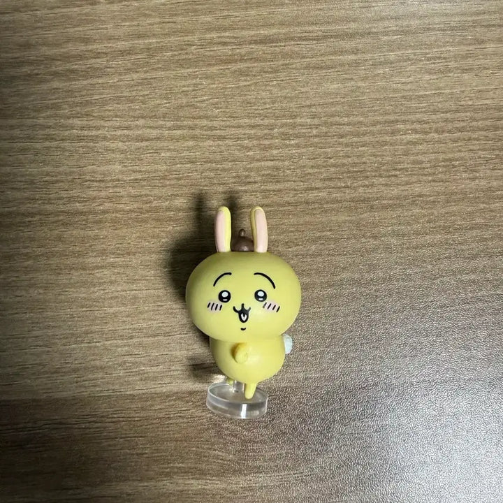 [BUNJANG] Pompompurin x Usagi Chikawa x Sanrio Collaboration Figure / 폼폼푸린 우사기 피규어 (치이카와 X 산리오 콜라보)
