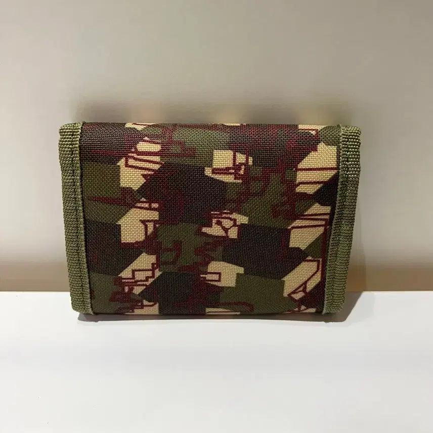[BUNJANG] Puma Camouflage Velcro Wallet / 푸마 카모플라쥬 벨크로 찍찍이 지갑