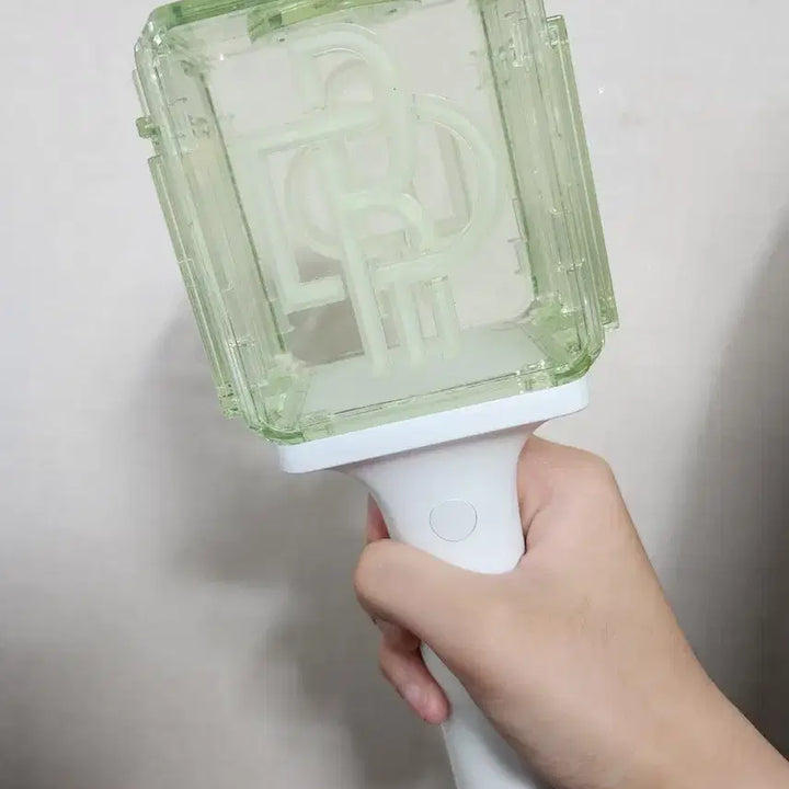 [BUNJANG] NCT DREAM Official Light Stick (New Version) / 엔시티 드림 nct dream 응원봉 믐뭔봄 뉴믐 판매