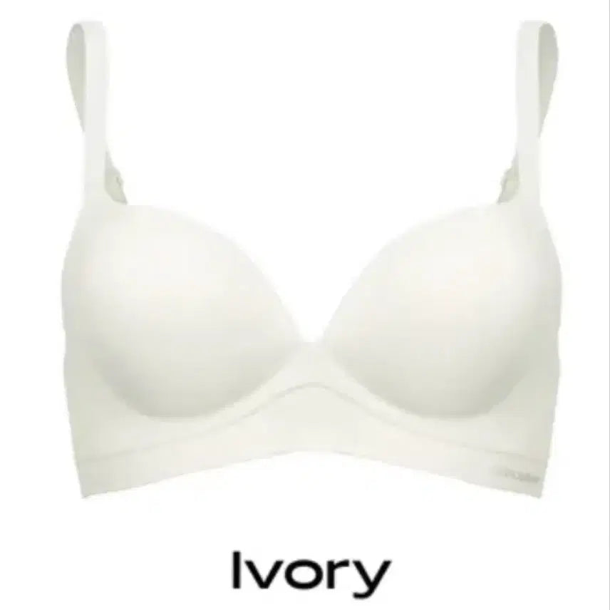 [BUNJANG] Dorothy &amp; Tsumer Jjonjjon Seamless Volume Bra White 75A / 도로시와 츠메르 쫀쫀 심리스 볼륨브라