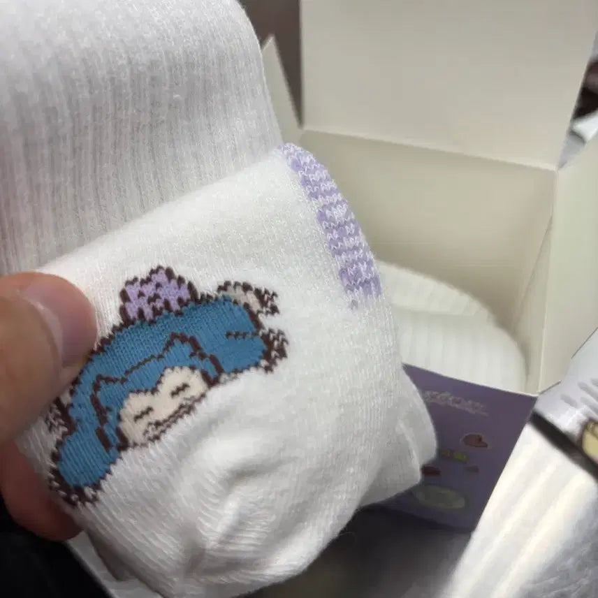 [BUNJANG] Pokemon Metamong Lucky Draw Socks Set / 토게피, 잠만보, 메타몽 - 올리브영 메타몽 포켓몬 양말 30주년