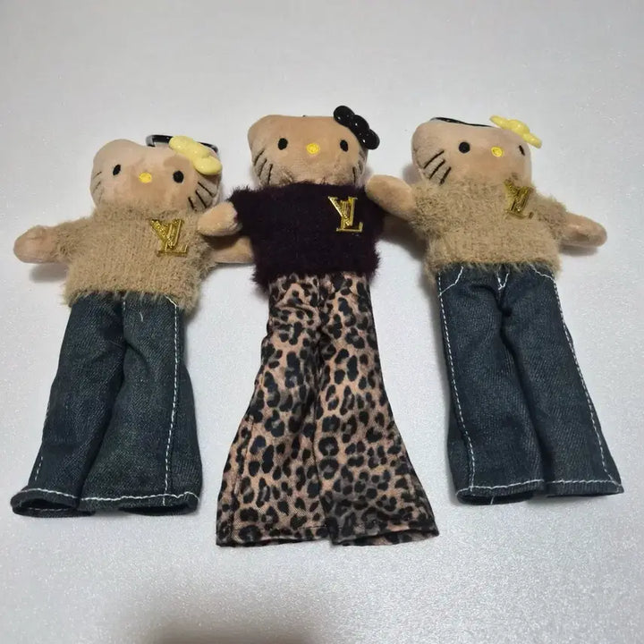 [BUNJANG] Hello Kitty Fashion Long Legs Keyring / 헬로키티 패션 롱다리키티 키링