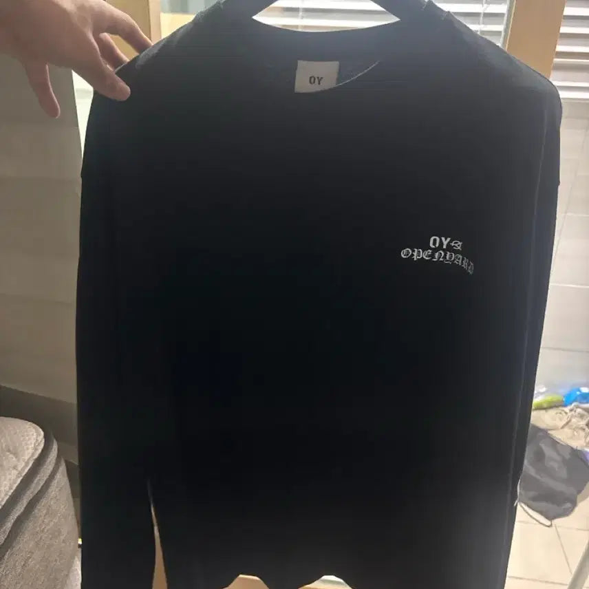 [BUNJANG] OYO OYARD Black Long-Sleeve T-Shirt / OYO OYARD 검정색 긴팔 티셔츠
