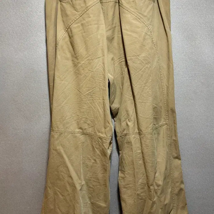 [BUNJANG] Politeu 3 Dart Chino Pants Beige / [3] 폴리테루 3다트 치노 팬츠 베이지