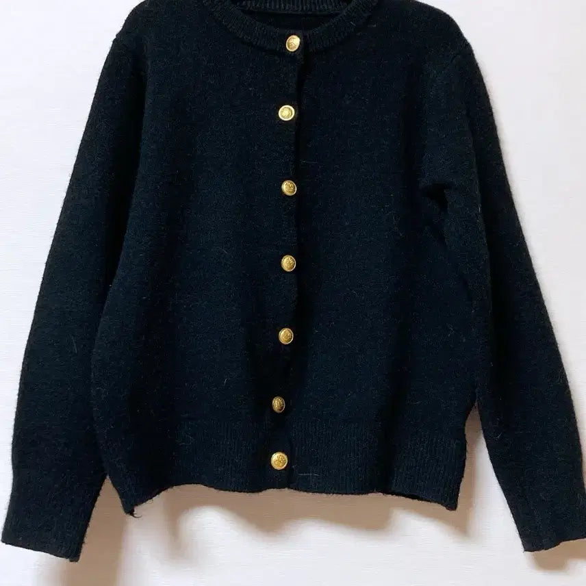 [BUNJANG] Page Flynn Black Gold Button Cardigan / 페이지플린 블랙 금장 단추 가디건