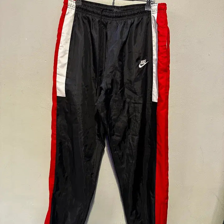 [BUNJANG] Nike Limited Edition Nylon Pants / 나이키 정품 한정판 나일론팬츠