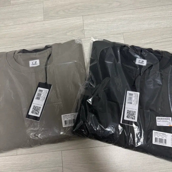 [BUNJANG] CP Company Crewneck Sweatshirt - Medium / cp컴퍼니 맨투맨 M