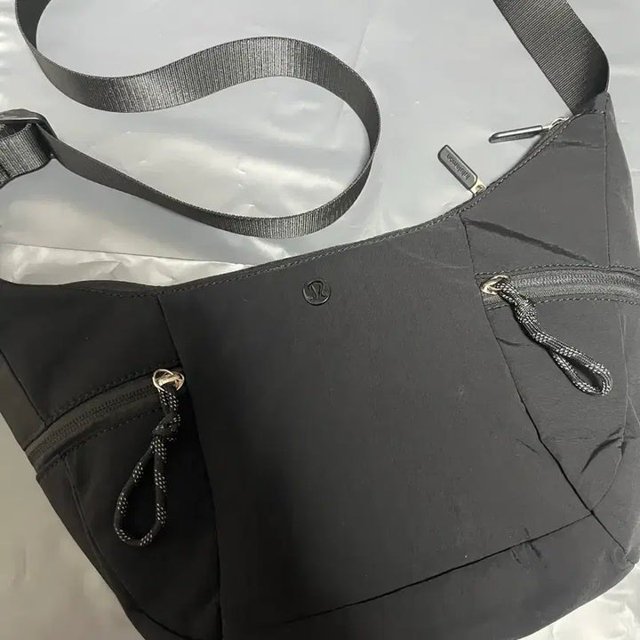 [BUNJANG] Lululemon Crossbody Bag / 룰루레몬크로스백