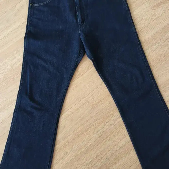 [SOLD OUT] 일본 랭글러 77mwz 부츠컷 33인치