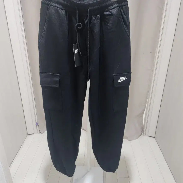 [BUNJANG] Nike Black Cargo Jogger Pants / 나이키 블랙 카고 조거팬 새상품
