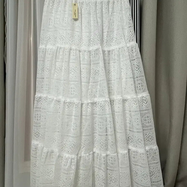 [BUNJANG] Max Studio Lace Skirt / Max Studio 레이스 스커트(새상품)