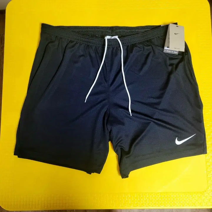 [BUNJANG] Nike Swoosh Shorts Black XXL (New) / (새상품)나이키 스우시 반바지