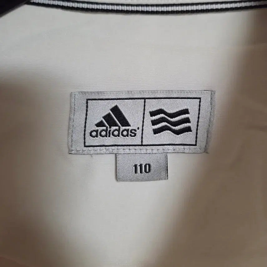 [BUNJANG] Adidas White Short Sleeve Shirt / 아디다스 화이트 반팔 셔츠