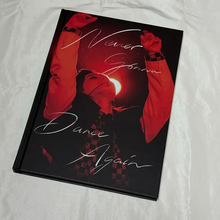 [BUNJANG] Taemin Never Gonna Dance Again Photobook / 태민 비욘라 포토스토리북 N.G.D.A