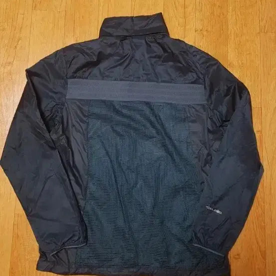 [BUNJANG] K2 Flywork Ice Cooling Waterproof Ultra-Light Hooded Jacket Size 100 / (정품새상품급)K2 플라이워크 아이스 쿨링 방수 초경량 후드 자켓100