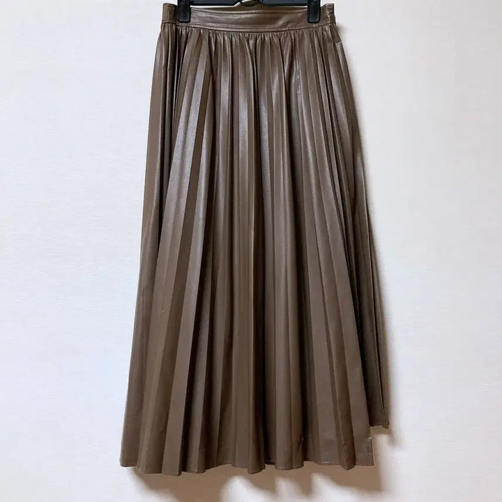 [BUNJANG] CC Collect Brown Leather Pleated Long Skirt / Cc collect 브라운 레더 플리츠 롱 스커트