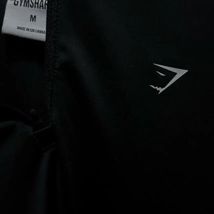 [BUNJANG] Gymshark Vital 1/4 Zip Pullover / GYMSHARK 짐샤크 바이탈 1/4 반집업 새상품