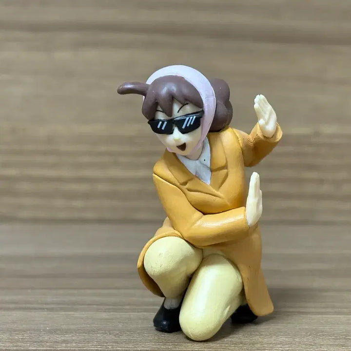 [BUNJANG] Crayon Shin-chan Boong-mi-seon Detective Gacha Figure / 짱구 봉미선 탐정 가챠