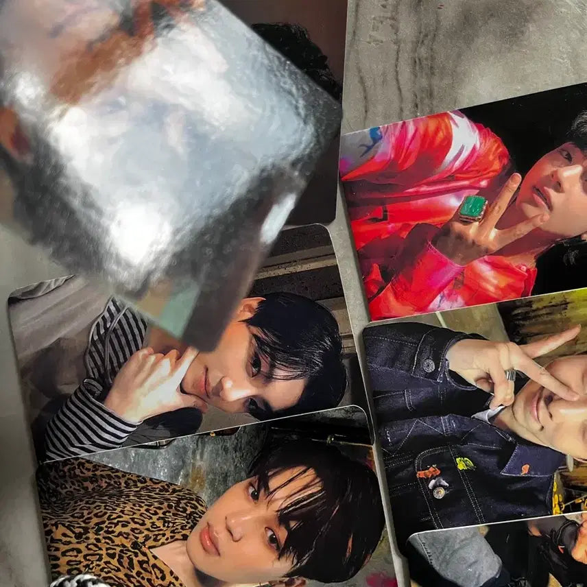 [BUNJANG] BTS ARMY Bomb Photocard Set B-Grade / 방탄소년단 아미밤 포카 세트 B급