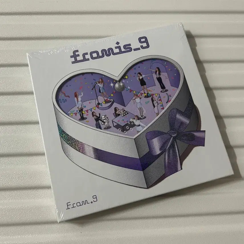 [BUNJANG] fromis_9 Love Bomb Sealed Album / 프로미스나인 럽밤 미개봉 앨범 판매