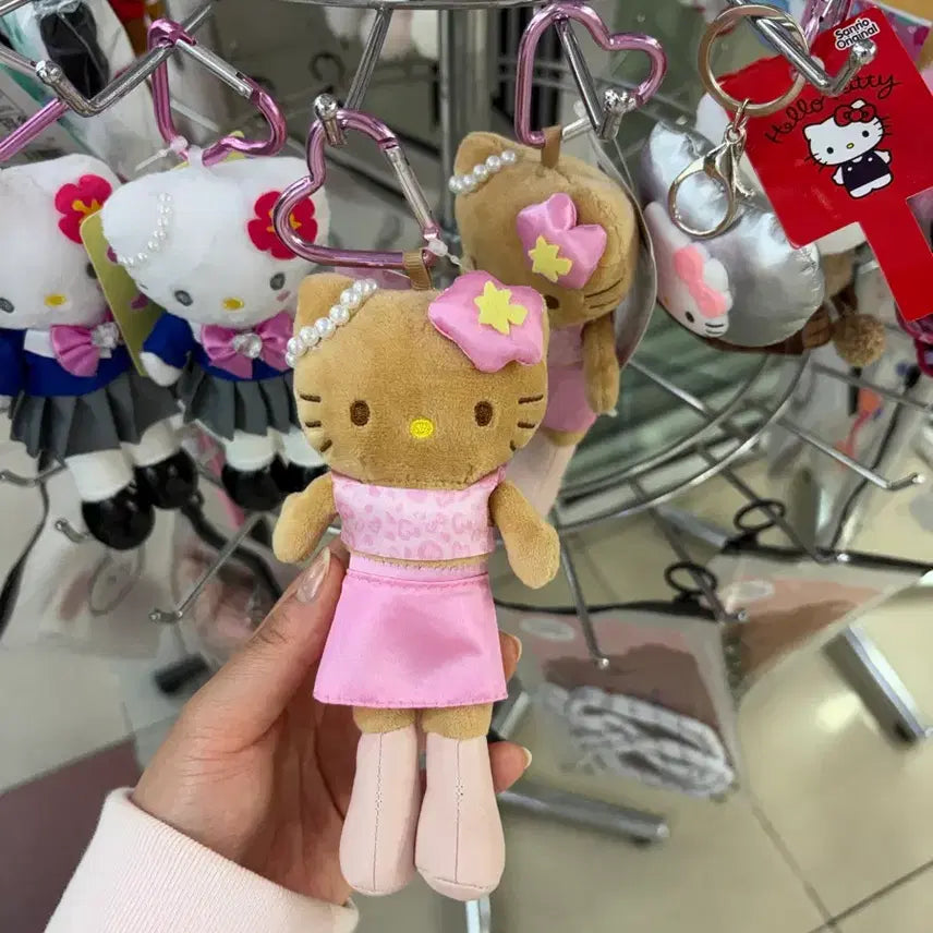 [BUNJANG] Hello Kitty Plush Keychain Pink / 헬로키티 인형 키링 핑크
