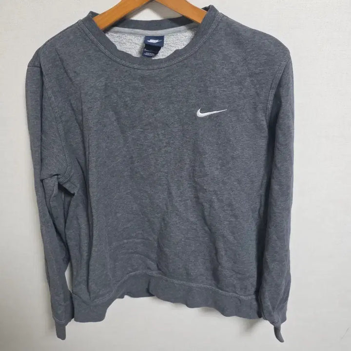 [BUNJANG] Nike Swoosh Embroidery Sweatshirt Grey XL / [XL] 나이키 스우시 자수 맨투맨 그레이 (나이키코리아 정품)