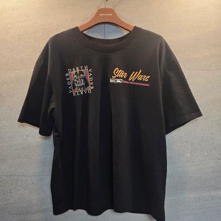 [BUNJANG] Star Wars Official Merchandise Collection T-Shirt / 미착. 스타워즈 오피셜 굿즈. 콜렉션. 반팔티셔츠.