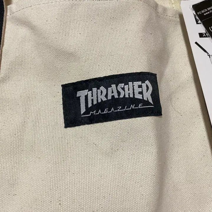 [BUNJANG] Thrasher Tote Bag + Keyring Set / Thrasher 토드백+키링(새상품)