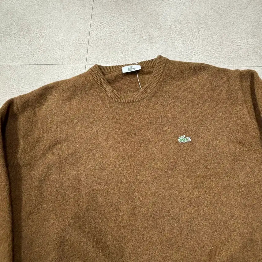 [BUNJANG] Lacoste Brown Small Logo Knit / 라코스테 브라운 스몰로고 니트