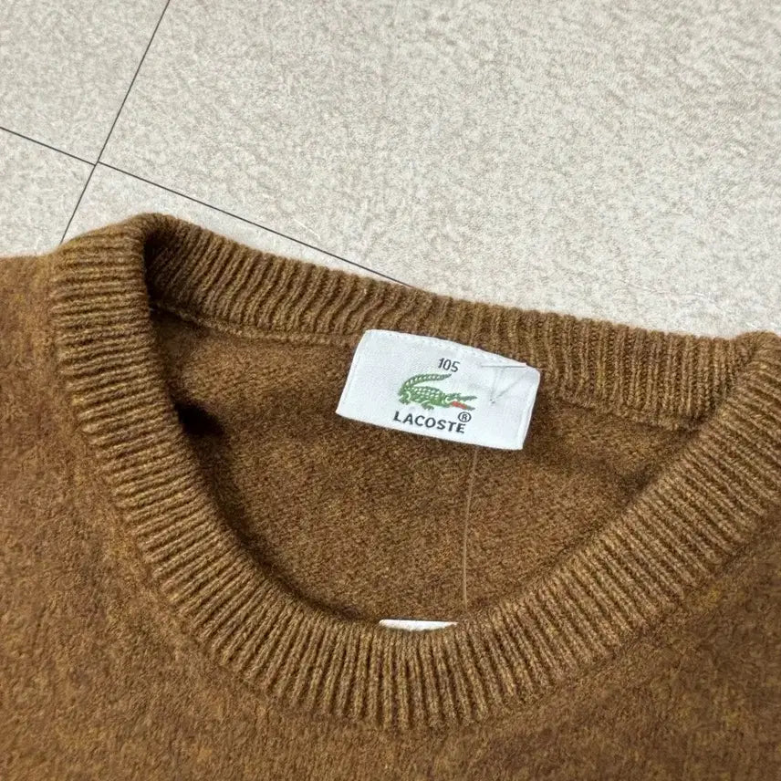 [BUNJANG] Lacoste Brown Small Logo Knit / 라코스테 브라운 스몰로고 니트