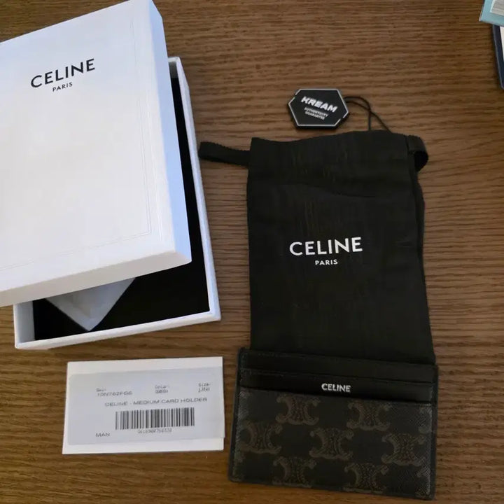 [BUNJANG] Celine Medium Triomphe Card Holder Brown / 셀린느 미디움 카드홀더 브라운