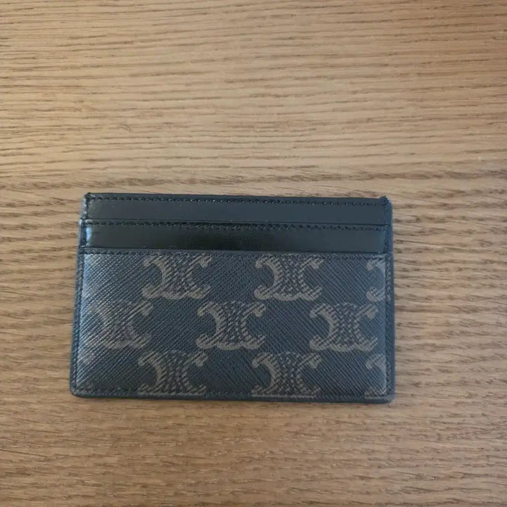 [BUNJANG] Celine Medium Triomphe Card Holder Brown / 셀린느 미디움 카드홀더 브라운