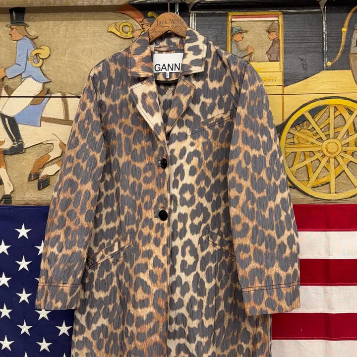 [BUNJANG] GANNI Leopard Crispy Shell Coat / GANNI 레오파드 크리스피 쉘 코트