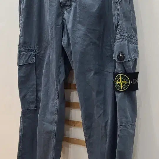 [BUNJANG] Stone Island Cargo Pants Charcoal / 스톤아일랜드 카고 팬츠 차콜 29~30