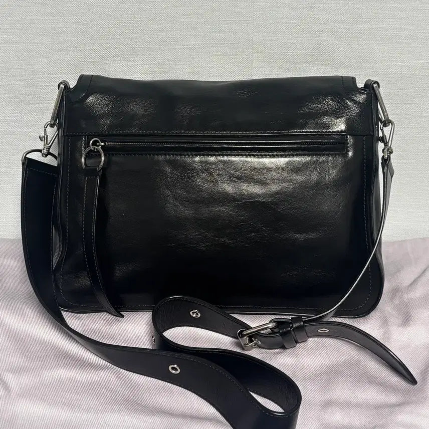 [BUNJANG] Vunque OCAM Doux Square Shoulder L Black Bag / 분크 오캄 두 스퀘어 숄더L 블랙