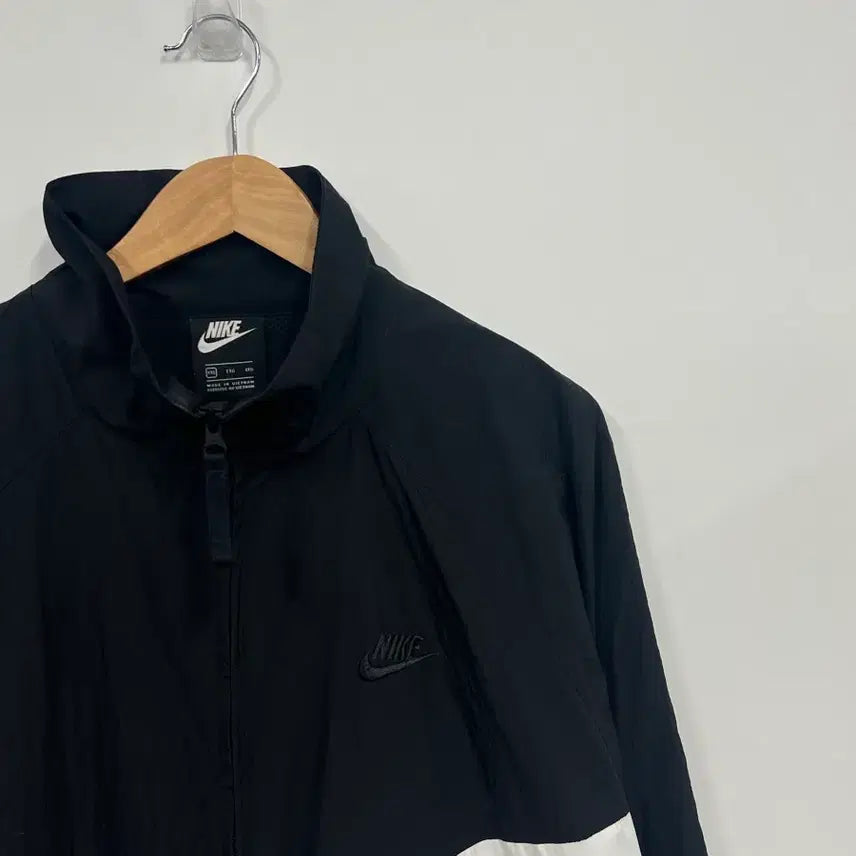 [BUNJANG] Nike Big Swoosh Big Logo Woven Windbreaker Zip-Up Jacket / [110] 나이키 빅스우시 빅로고 우븐 바람막이 집업 자켓